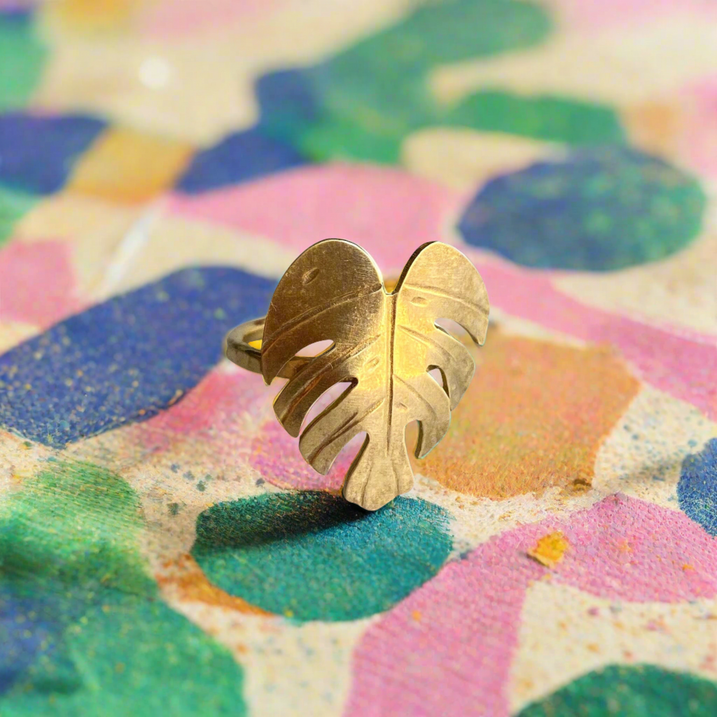 Monstera Leaf Ring