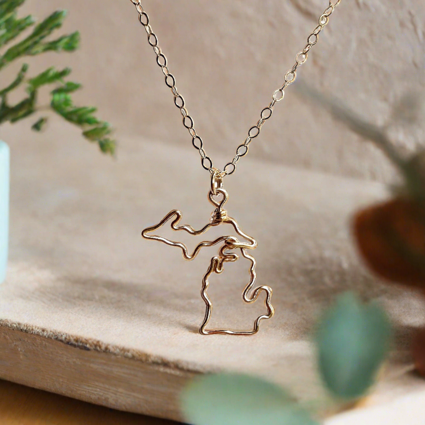 gold Michigan necklace with upper peninsula