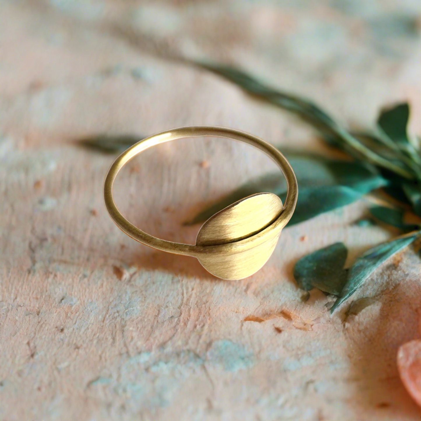 Circle Ring