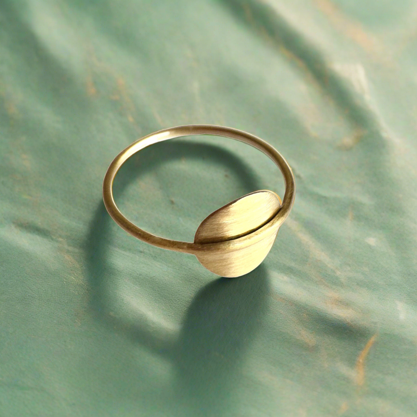 Circle Ring