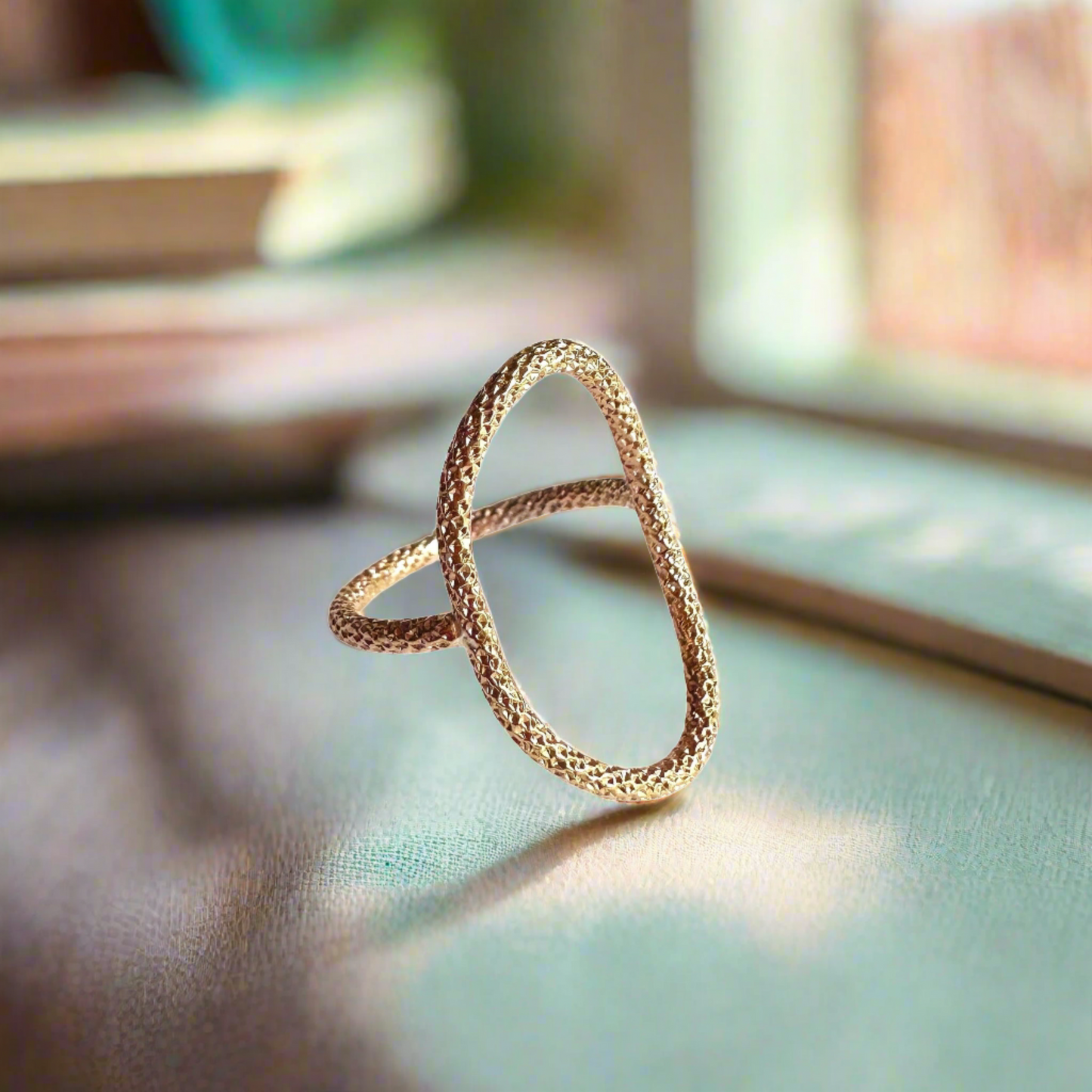 Sparkle Oval Ring