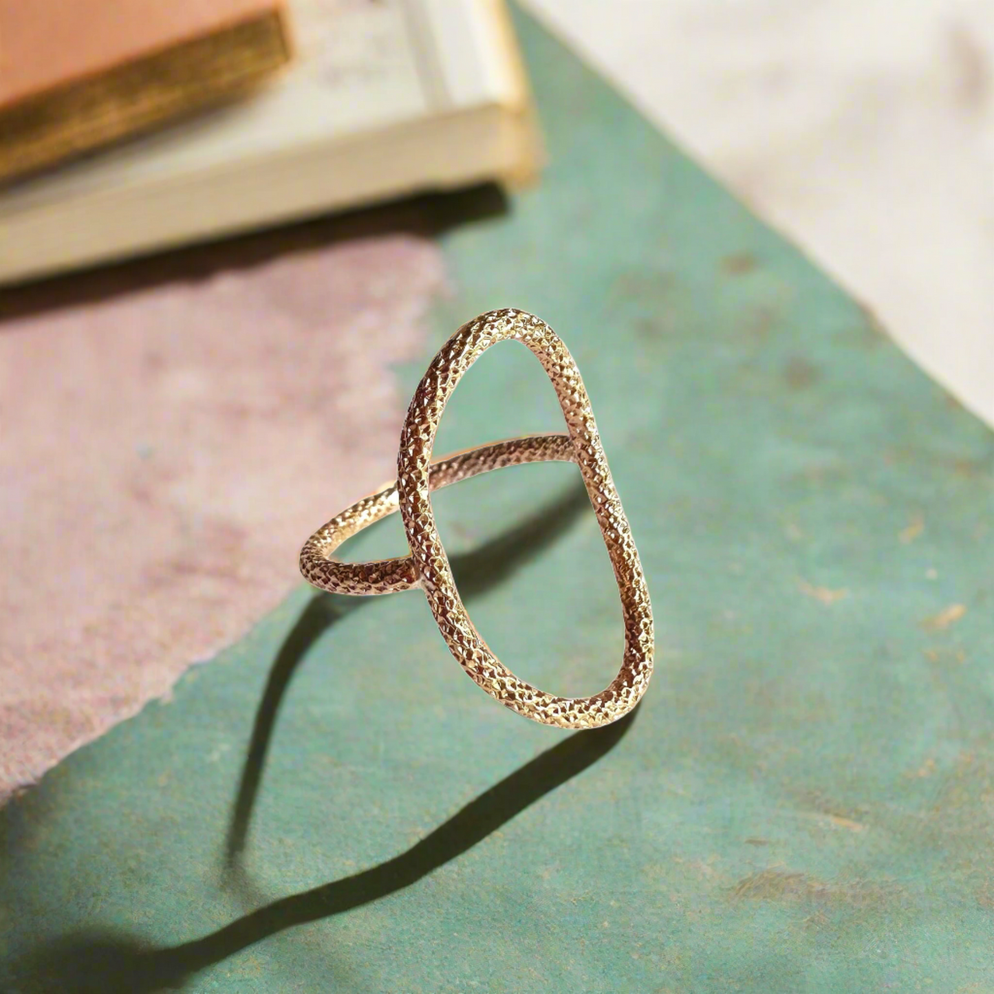 Sparkle Oval Ring