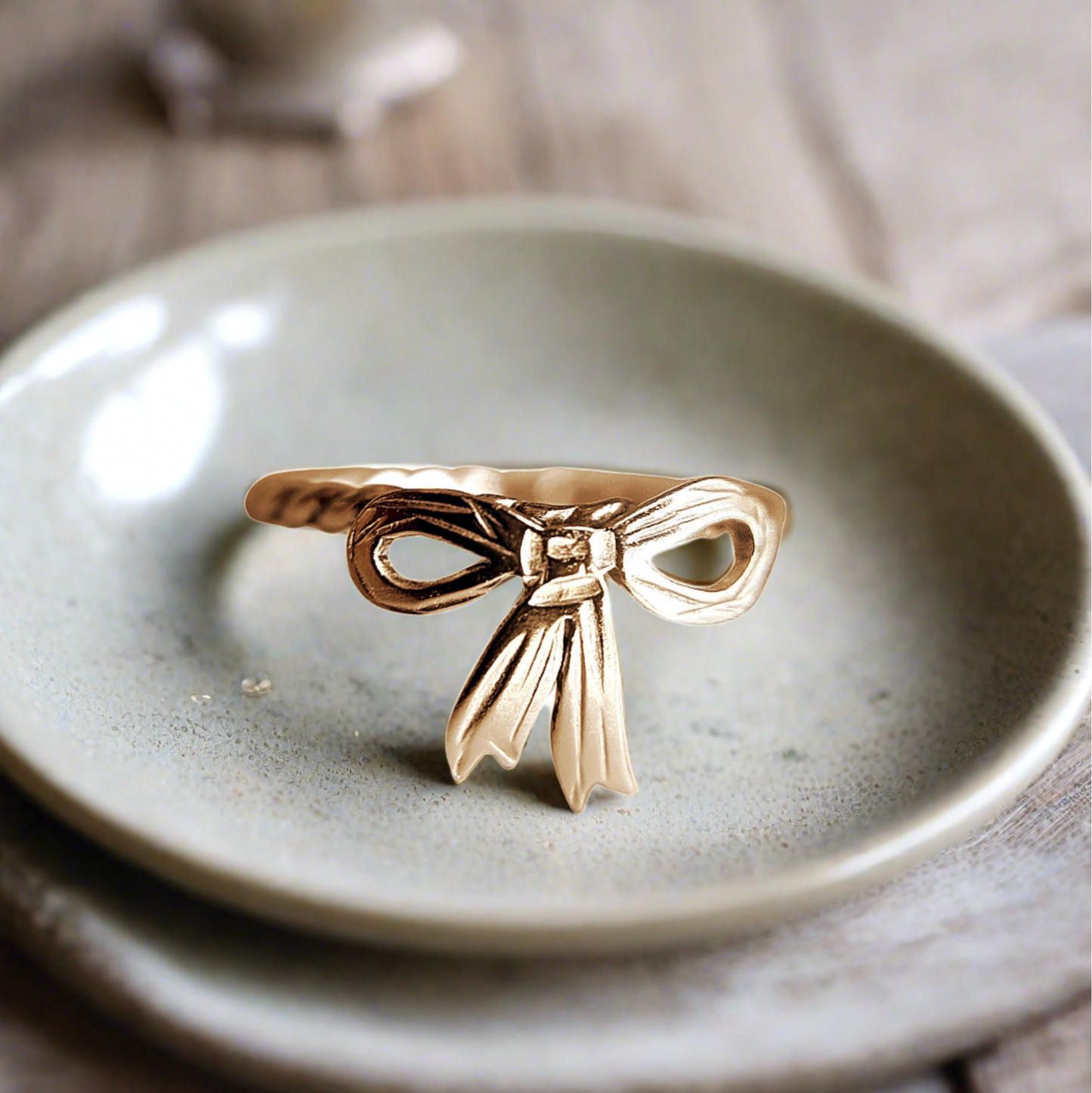Bow Ring