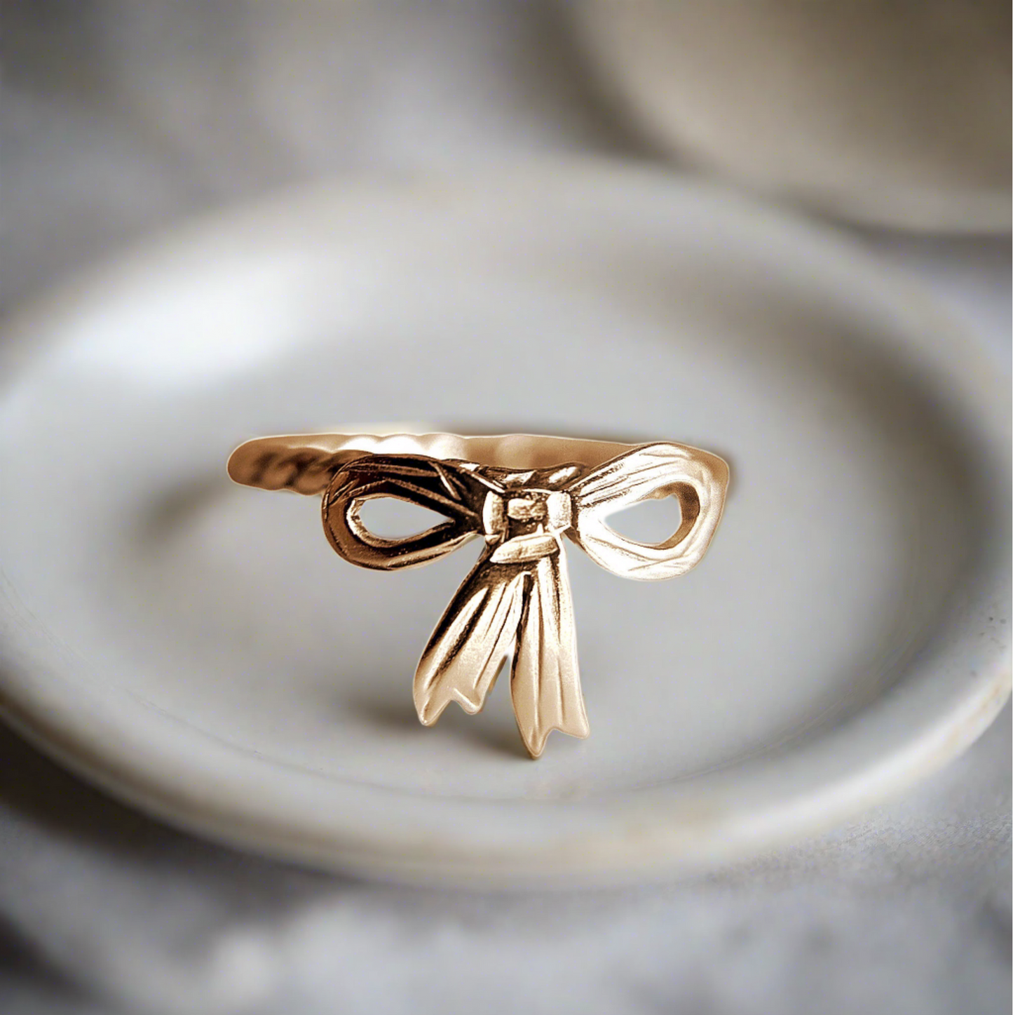 Bow Ring