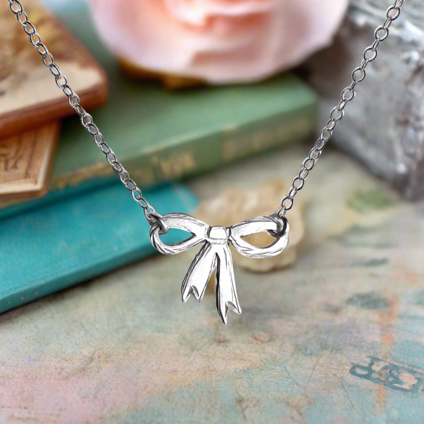 Bow Pendant Necklace