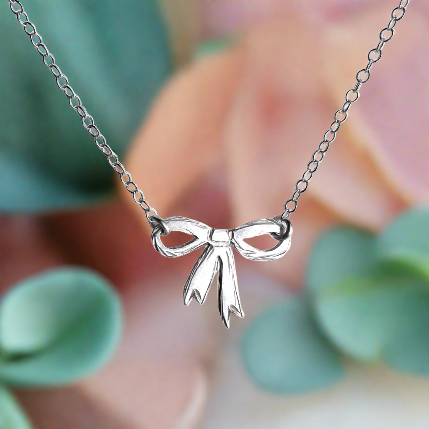 Bow Pendant Necklace