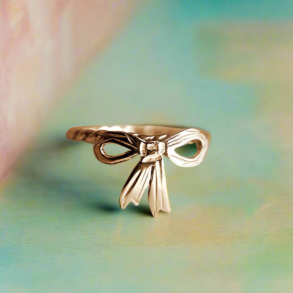 Bow Ring