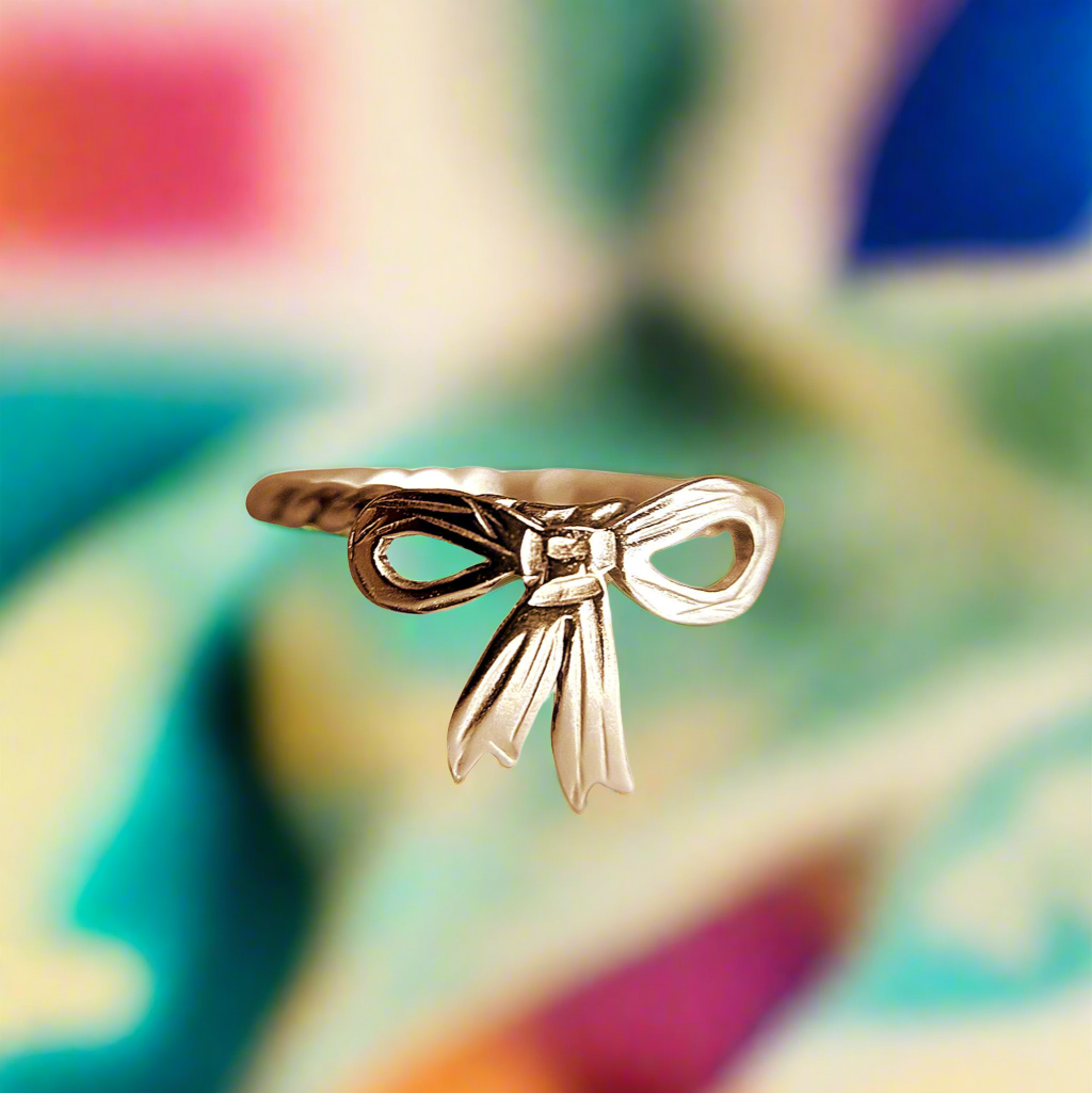 Bow Ring