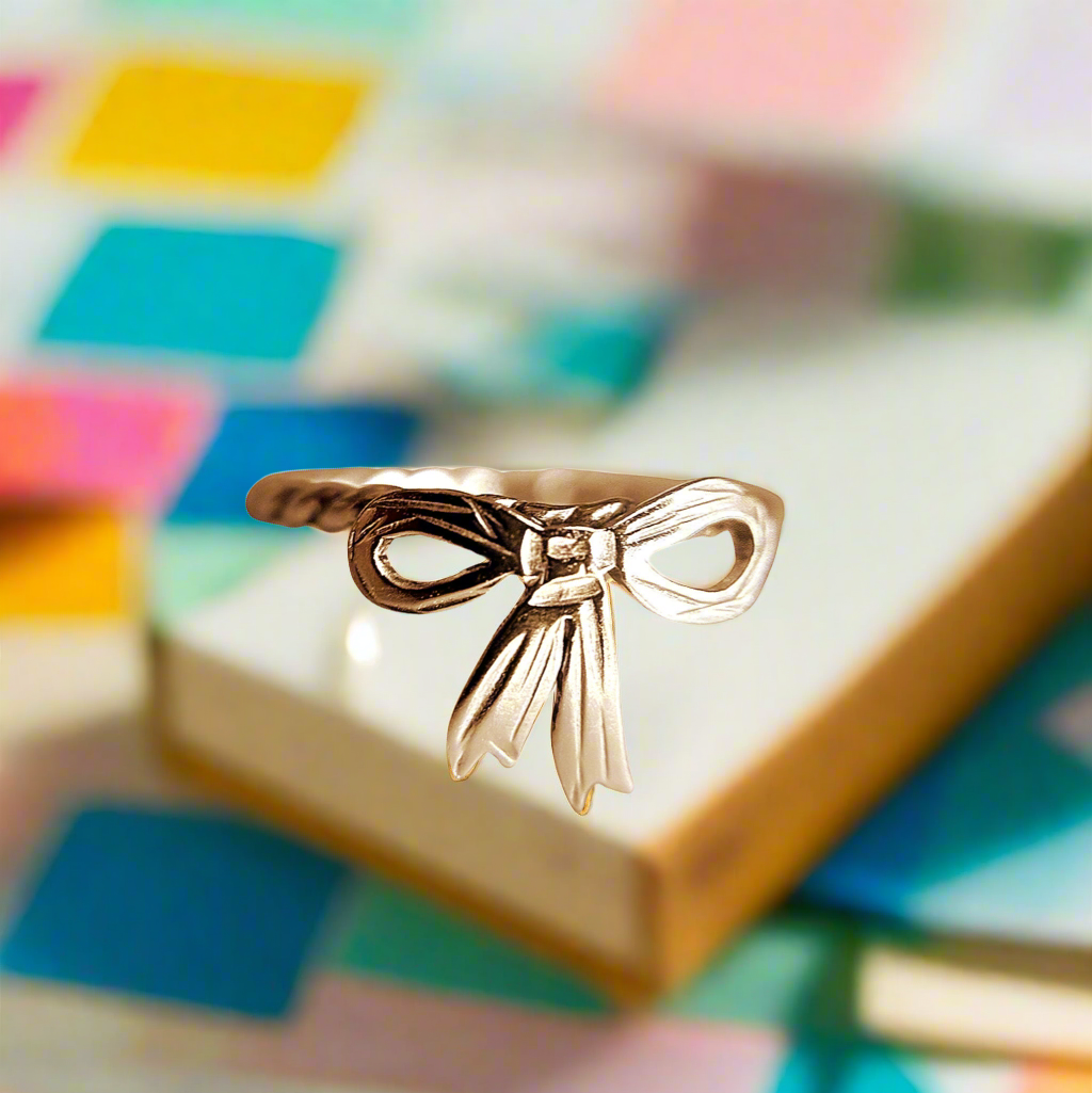 Bow Ring