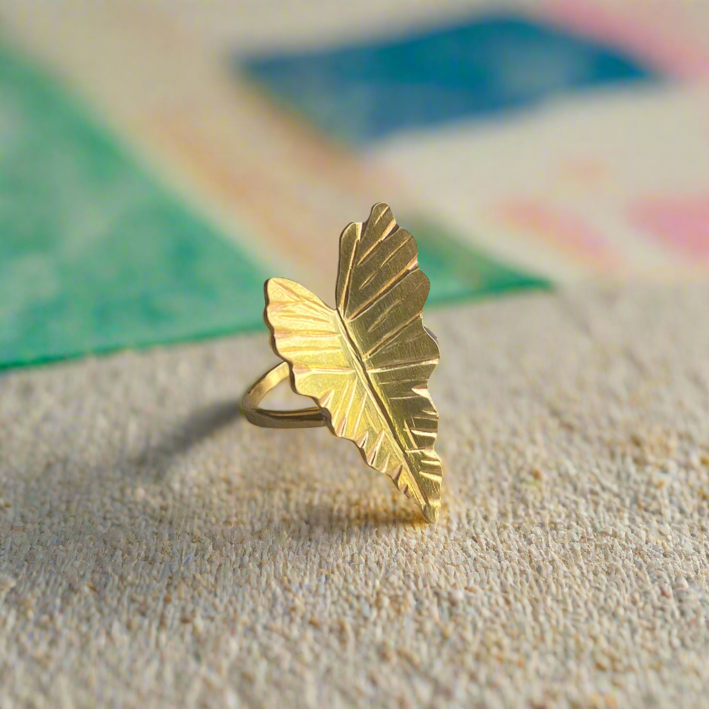 Alocasia Leaf Ring