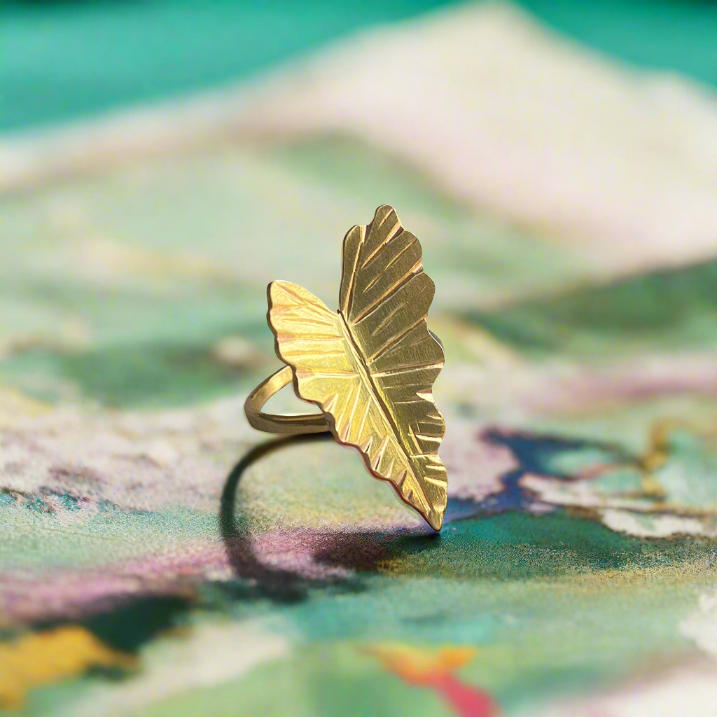 Alocasia Leaf Ring