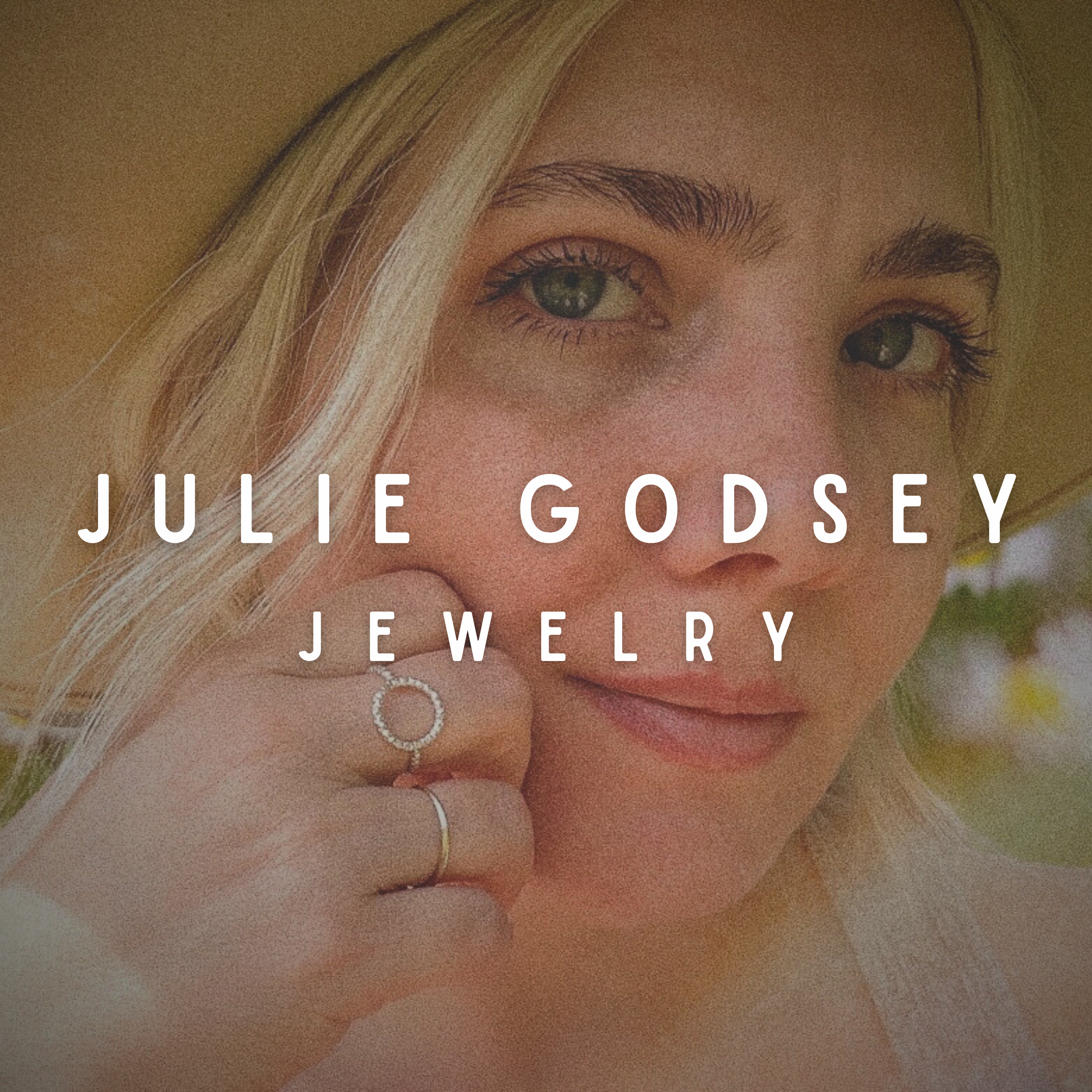 http://juliegodseyjewelry.com/cdn/shop/files/Julie_Godsey-12.png?v=1685035736