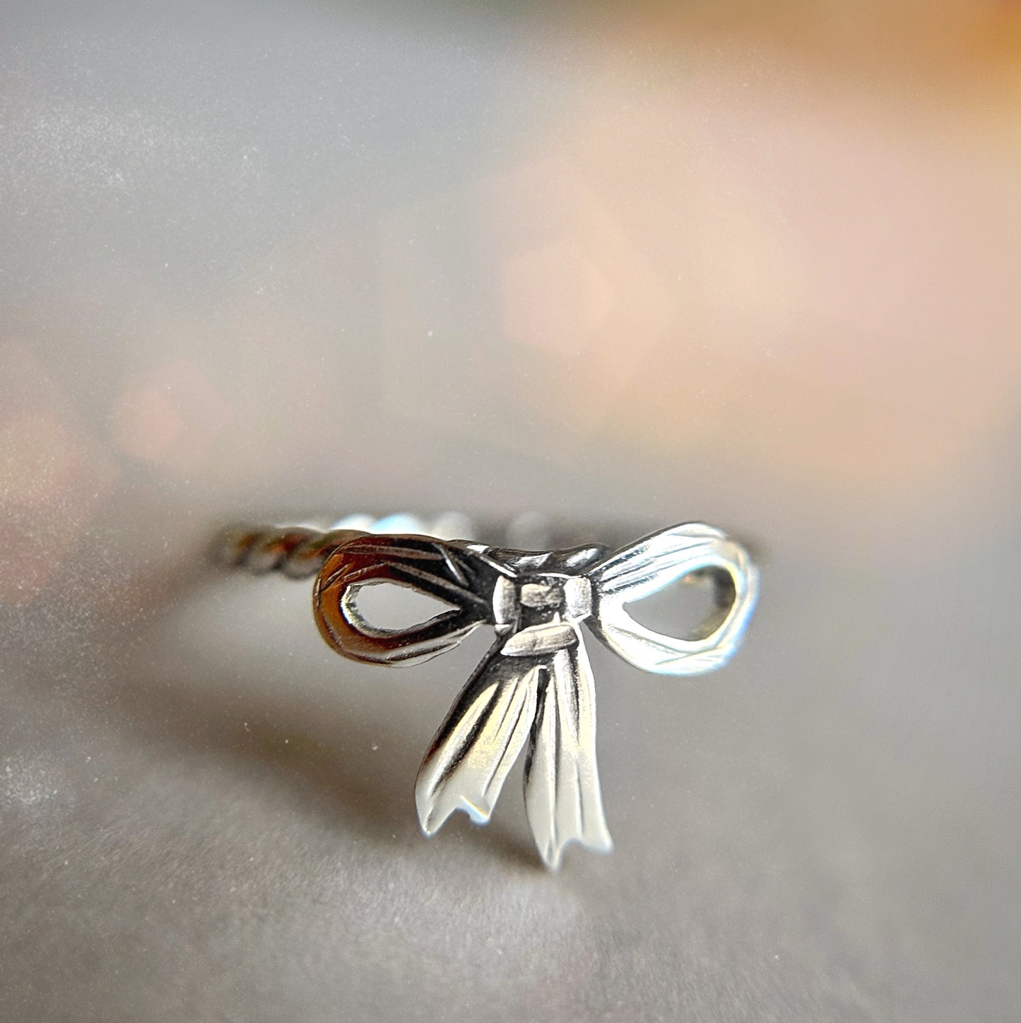silver bow ring 