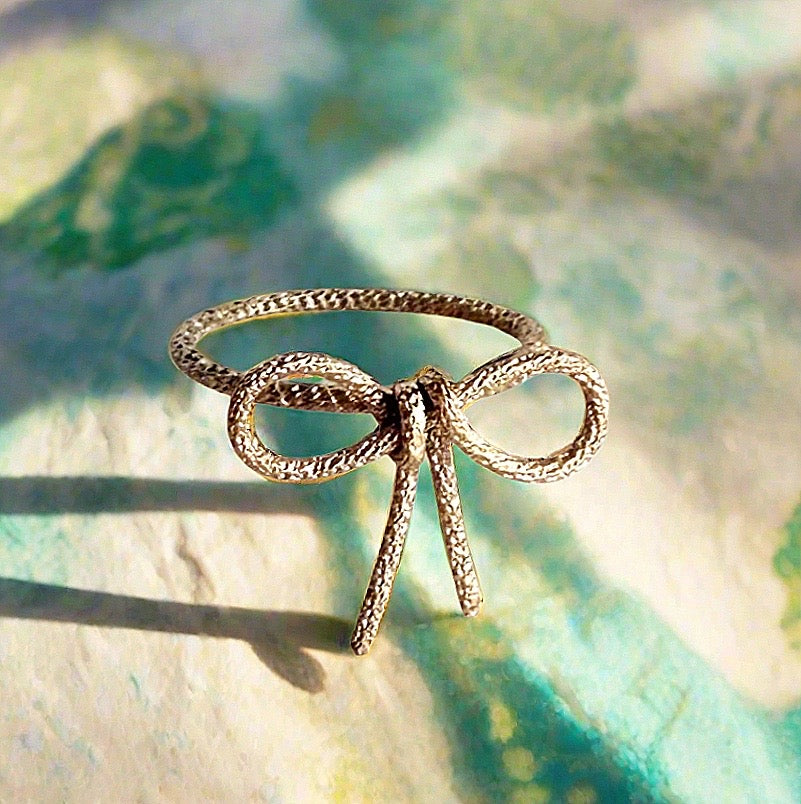 Sparkle Bow Ring